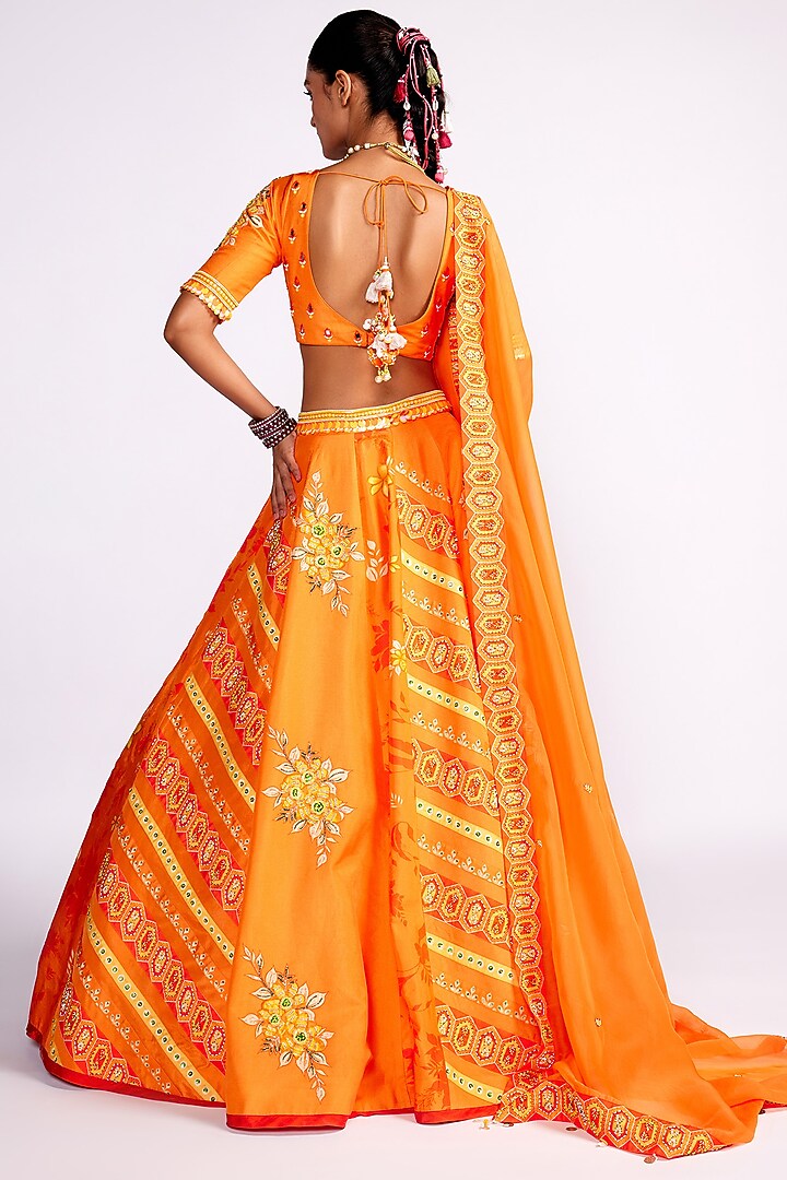 Orange Silk Embroidered Wedding Lehenga Set by Isha Gupta Tayal at Pernia's Pop Up Shop