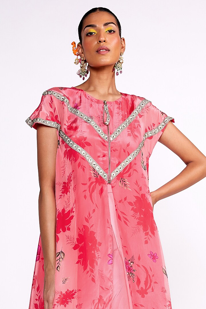 Pink Silk & Crepe Printed Kaftan Jacket Set by Isha Gupta Tayal at Pernia's Pop Up Shop