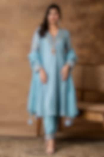Pastel Blue Silk Embroidered Layered Kurta Set by Isha Gupta Tayal at Pernia's Pop Up Shop