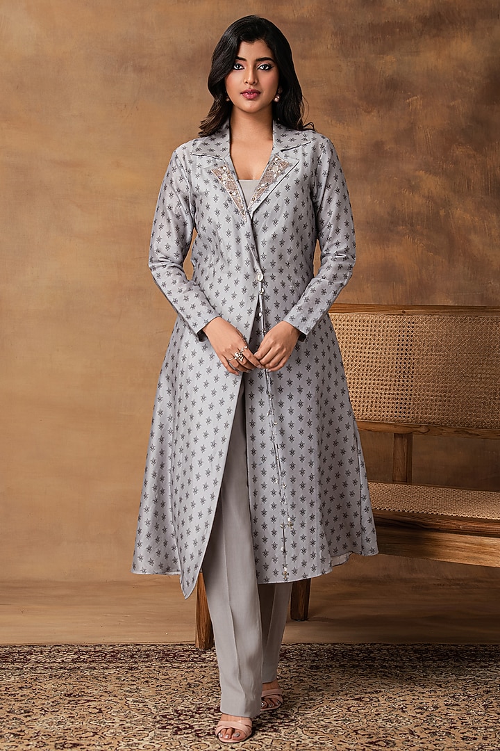 Grey Chanderi Printed & Embroidered Jacket-Style Kurta Set by Isha Gupta Tayal at Pernia's Pop Up Shop
