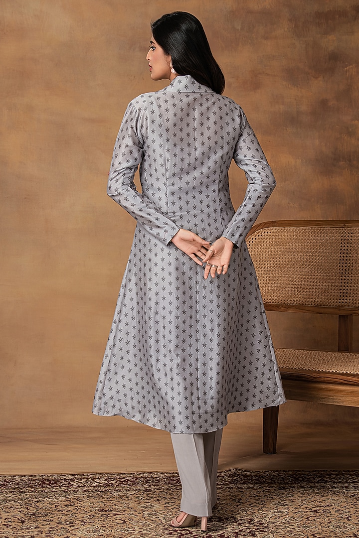 Grey Chanderi Printed & Embroidered Jacket-Style Kurta Set by Isha Gupta Tayal at Pernia's Pop Up Shop