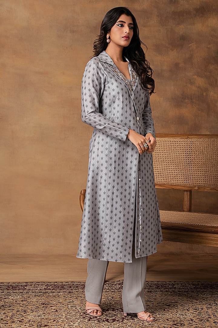 Grey Chanderi Printed & Embroidered Jacket-Style Kurta Set by Isha Gupta Tayal at Pernia's Pop Up Shop