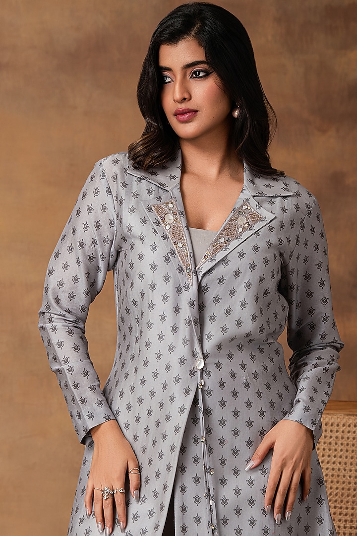 Grey Chanderi Printed & Embroidered Jacket-Style Kurta Set by Isha Gupta Tayal at Pernia's Pop Up Shop