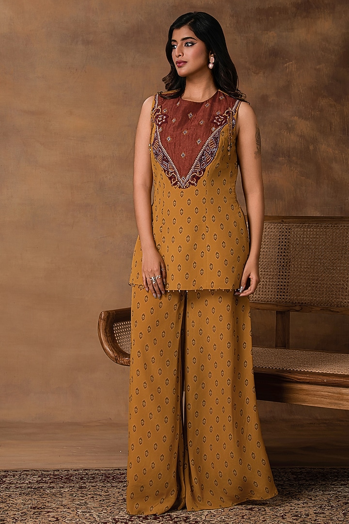 Mustard Gold Crepe Butta Printed Co-Ord Set by Isha Gupta Tayal at Pernia's Pop Up Shop