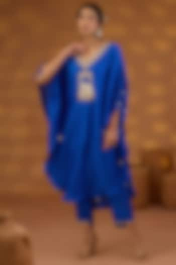 Blue Silk Hand Embroidered Kaftan Set by Isha Gupta Tayal at Pernia's Pop Up Shop