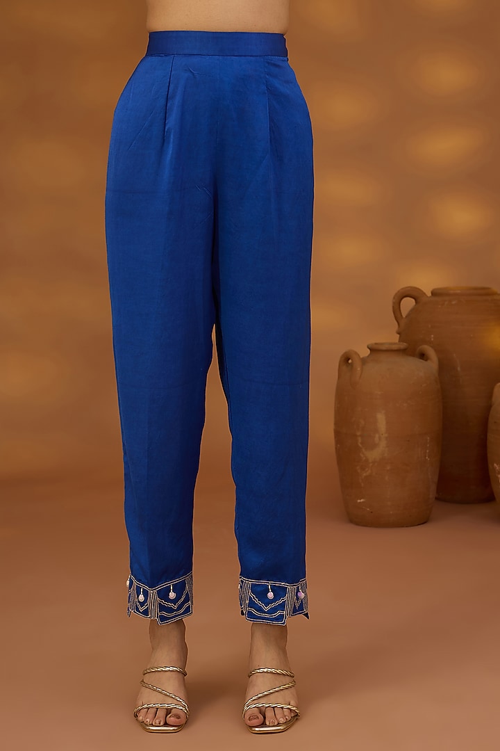 Blue Chiffon Satin Draped Kurta Set by Isha Gupta Tayal at Pernia's Pop Up Shop