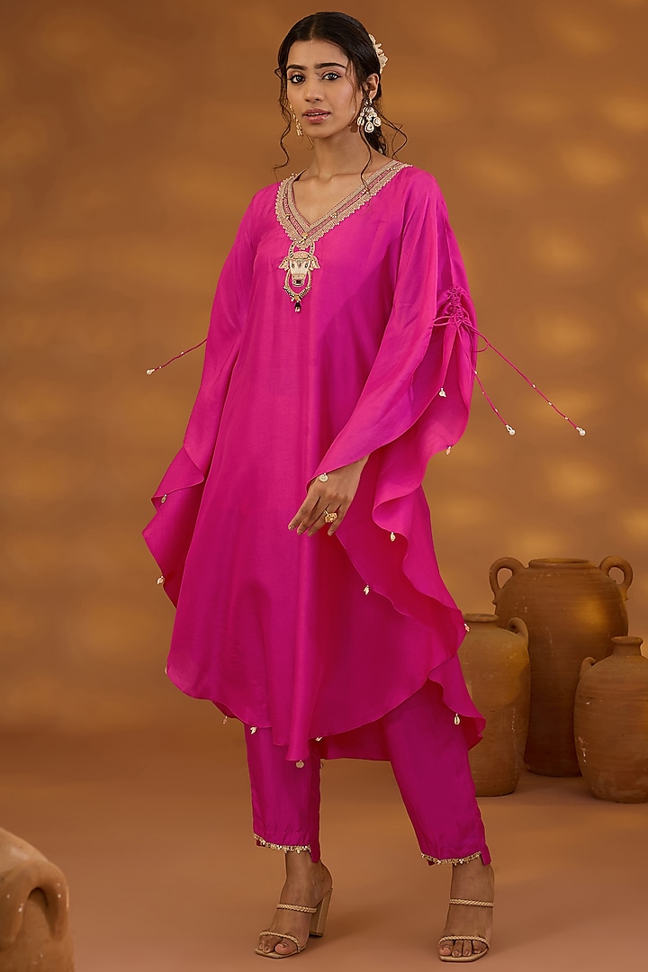 Pink Silk Hand Embroidered Kaftan Set by Isha Gupta Tayal at Pernia's Pop Up Shop