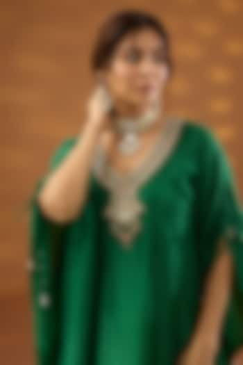 Green Silk Hand Embroidered Kaftan Kurta Set by Isha Gupta Tayal at Pernia's Pop Up Shop