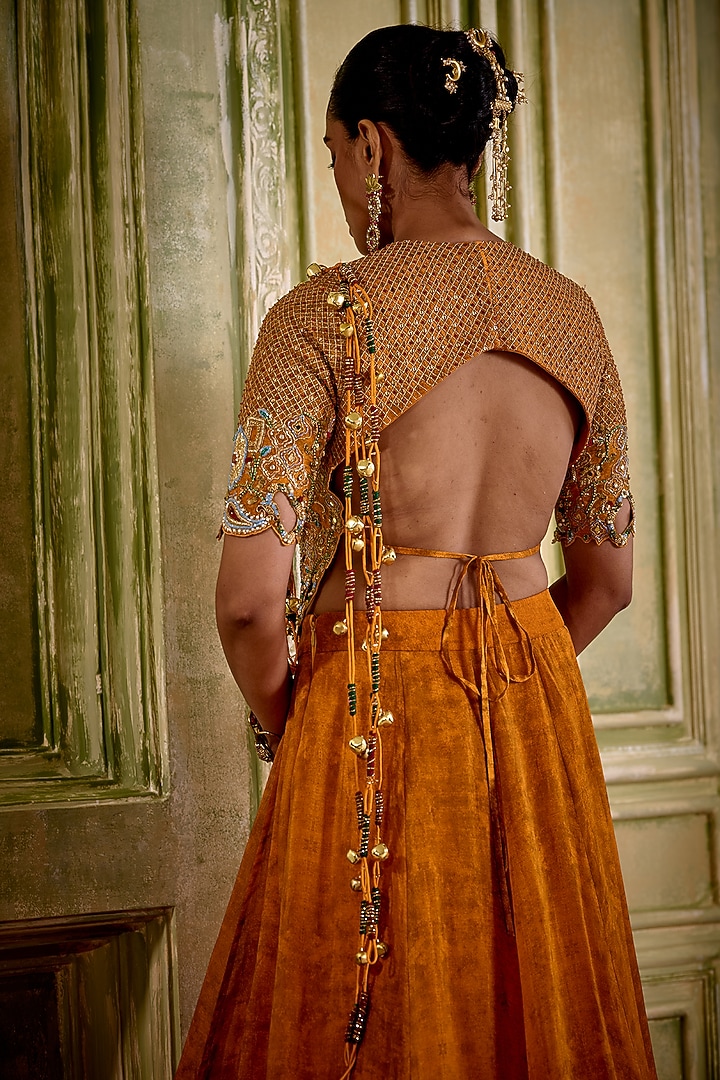 Orange Organza Texture-Printed Wedding Lehenga Set by Isha Gupta Tayal at Pernia's Pop Up Shop