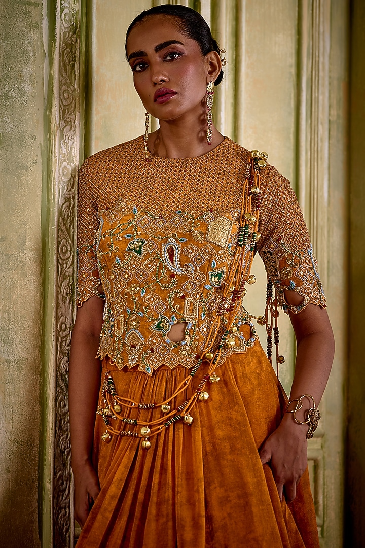 Orange Organza Texture-Printed Wedding Lehenga Set by Isha Gupta Tayal at Pernia's Pop Up Shop