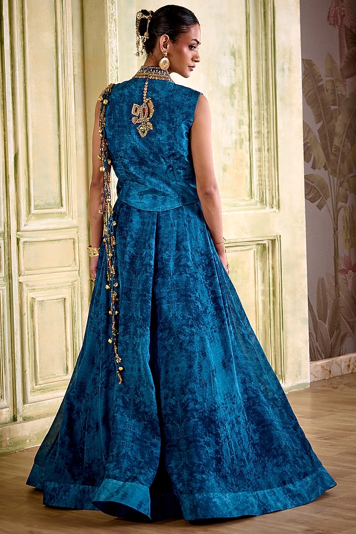 Striking Blue Organza Texture-Printed Wedding Lehenga Set by Isha Gupta Tayal at Pernia's Pop Up Shop