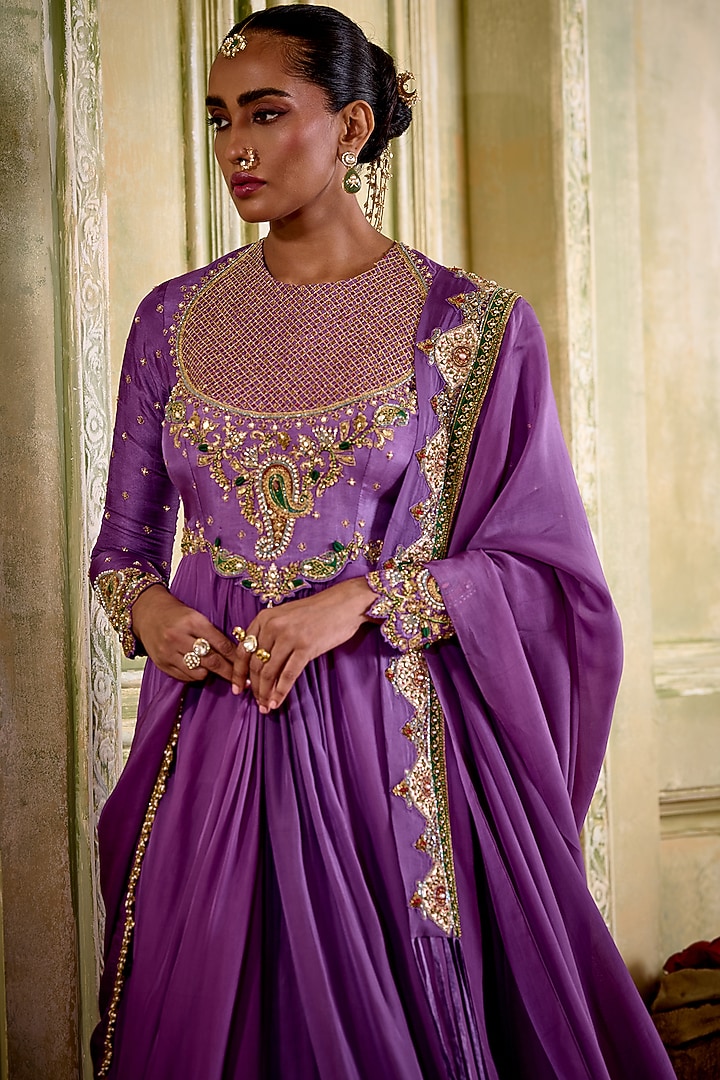 Lilac Organza Gota Embroidered Wedding Anarkali Set by Isha Gupta Tayal at Pernia's Pop Up Shop