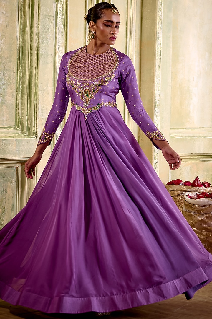 Lilac Organza Gota Embroidered Wedding Anarkali Set by Isha Gupta Tayal at Pernia's Pop Up Shop