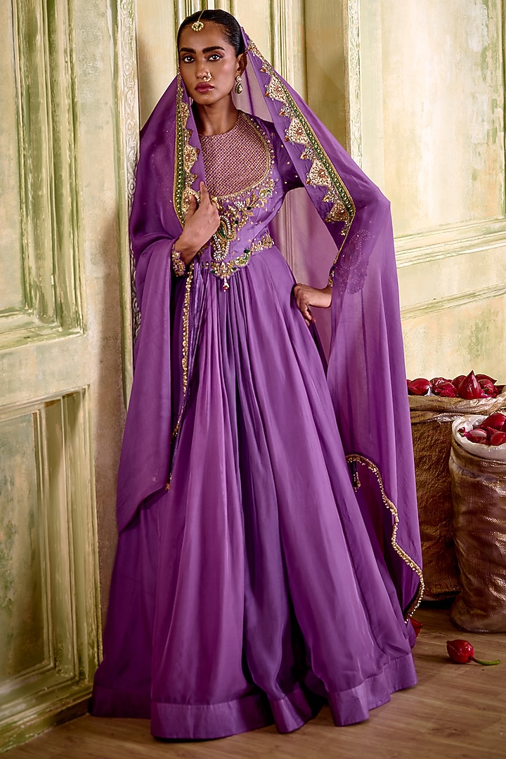 Lilac Organza Gota Embroidered Wedding Anarkali Set by Isha Gupta Tayal at Pernia's Pop Up Shop