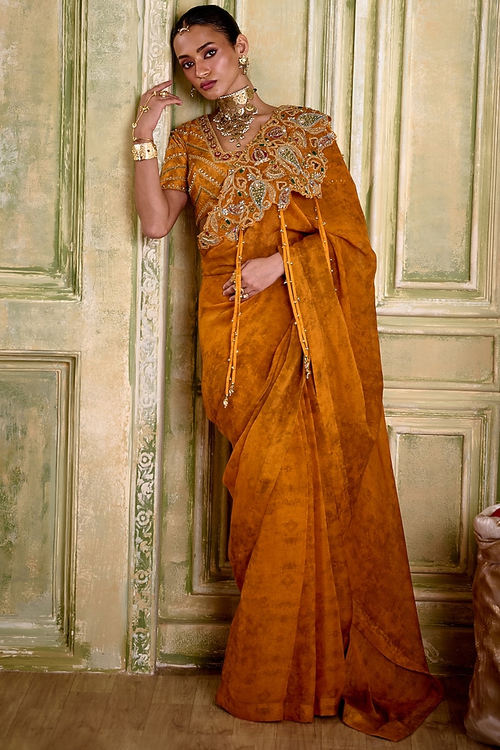 Orange Organza Texture-Printed Pre-Draped Wedding Saree Set by Isha Gupta Tayal at Pernia's Pop Up Shop