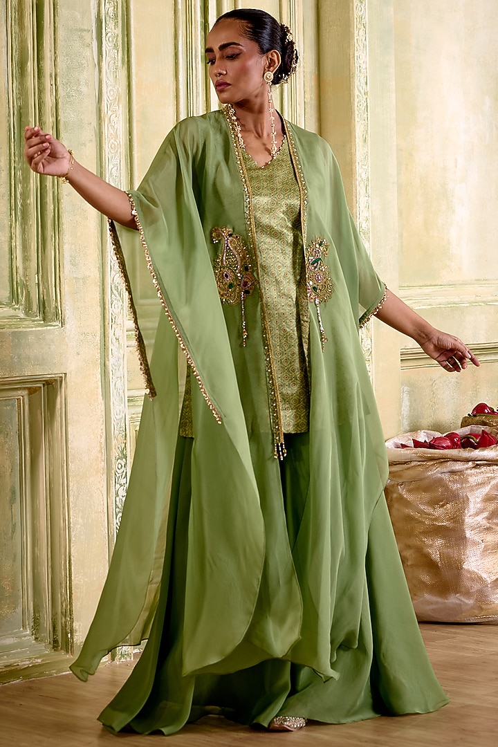 Sage Green Organza Paisley Embroidered Draped Kurta Set by Isha Gupta Tayal at Pernia's Pop Up Shop