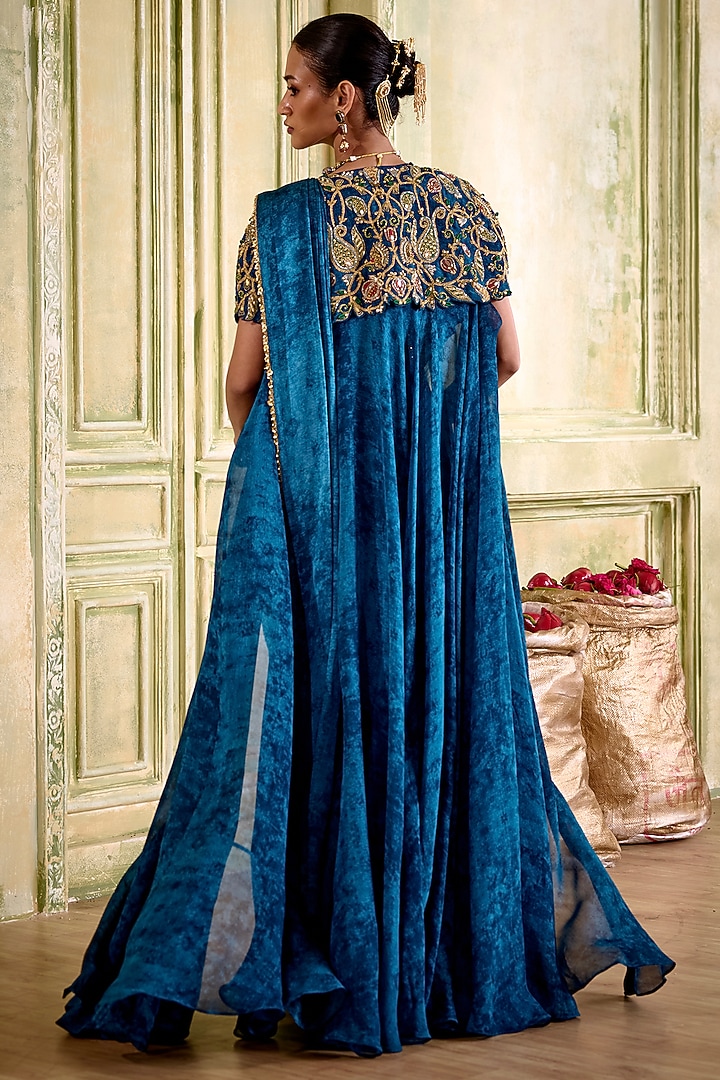 Jewel Blue Cupro Satin Texture Printed Pre-Draped Wedding Saree Set by Isha Gupta Tayal at Pernia's Pop Up Shop