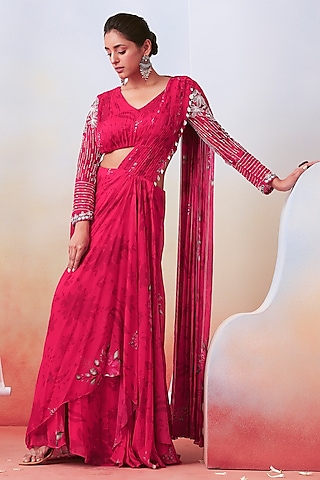 Pink Organza Printed & Embroidered Pre-Stitched Saree Set by Isha Gupta Tayal