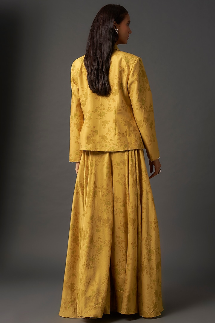 Yellow Chanderi Silk Printed Waistcoat Lehenga Set by Isha Gupta Tayal at Pernia's Pop Up Shop
