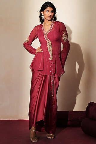 Metallic Mauve Pink Satin Draped Skirt Set by Isha Gupta Tayal