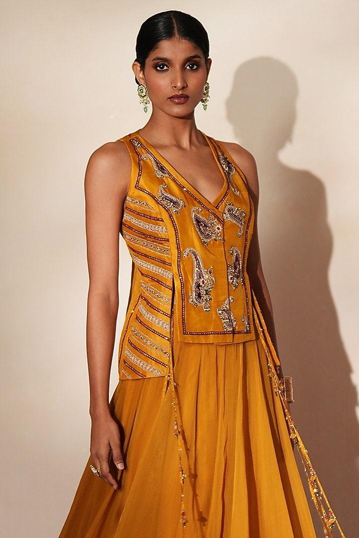 Golden Yellow Organza Wedding Lehenga Set by Isha Gupta Tayal at Pernia's Pop Up Shop