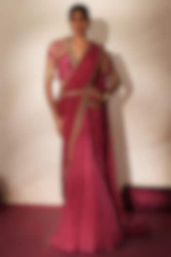 Metallic Mauve Pink Georgette & Organza Embroidered Pre-Draped Wedding Saree Set by Isha Gupta Tayal at Pernia's Pop Up Shop