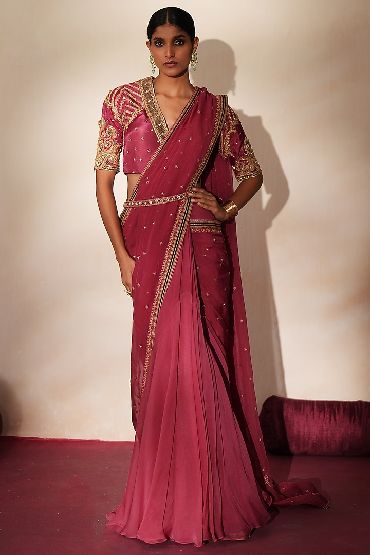Metallic Mauve Pink Georgette & Organza Embroidered Pre-Draped Wedding Saree Set by Isha Gupta Tayal at Pernia's Pop Up Shop