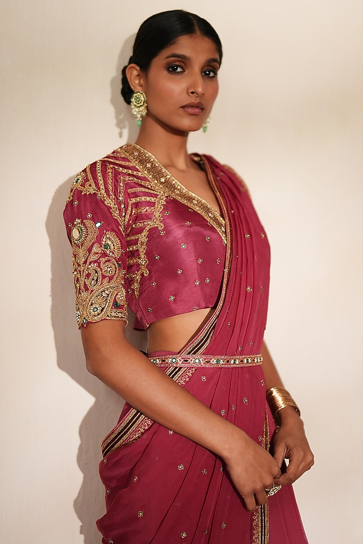 Metallic Mauve Pink Georgette & Organza Embroidered Pre-Draped Wedding Saree Set by Isha Gupta Tayal at Pernia's Pop Up Shop