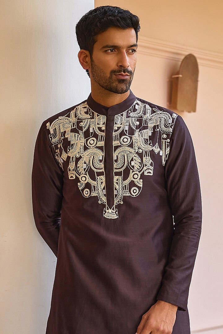 Brown Pure Chanderi Silk Hand Embroidered Kurta by Isha Gupta Tayal Men at Pernia's Pop Up Shop