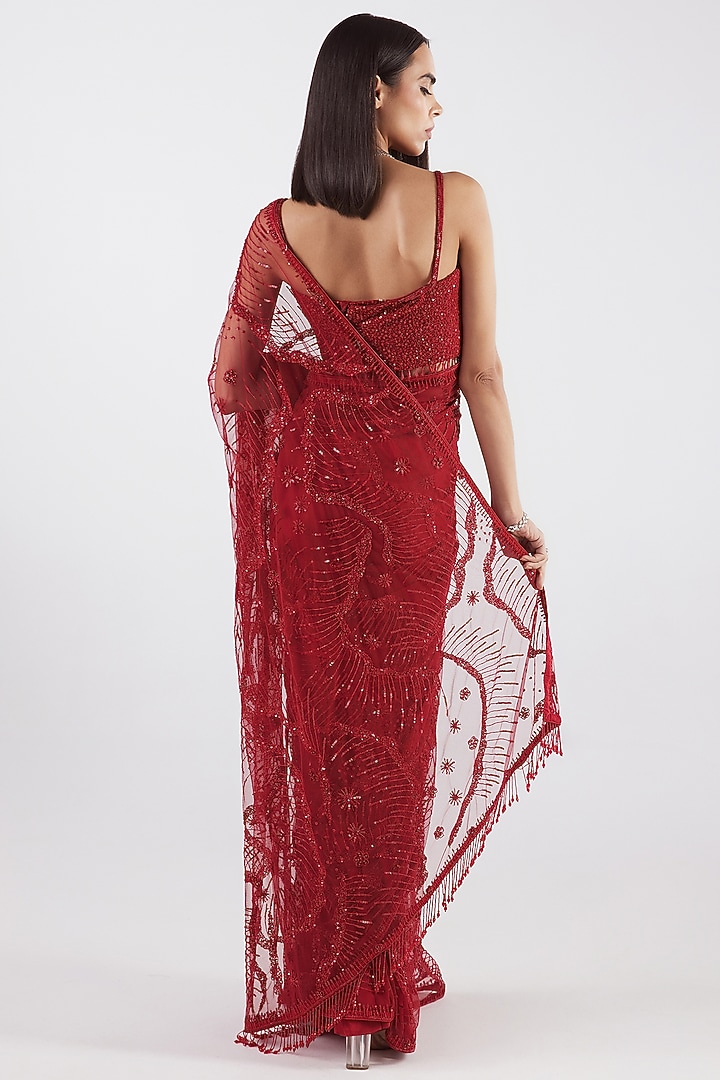 Red Net Abstract Motifs Embellished Wedding Saree Set by ISTYA at Pernia's Pop Up Shop