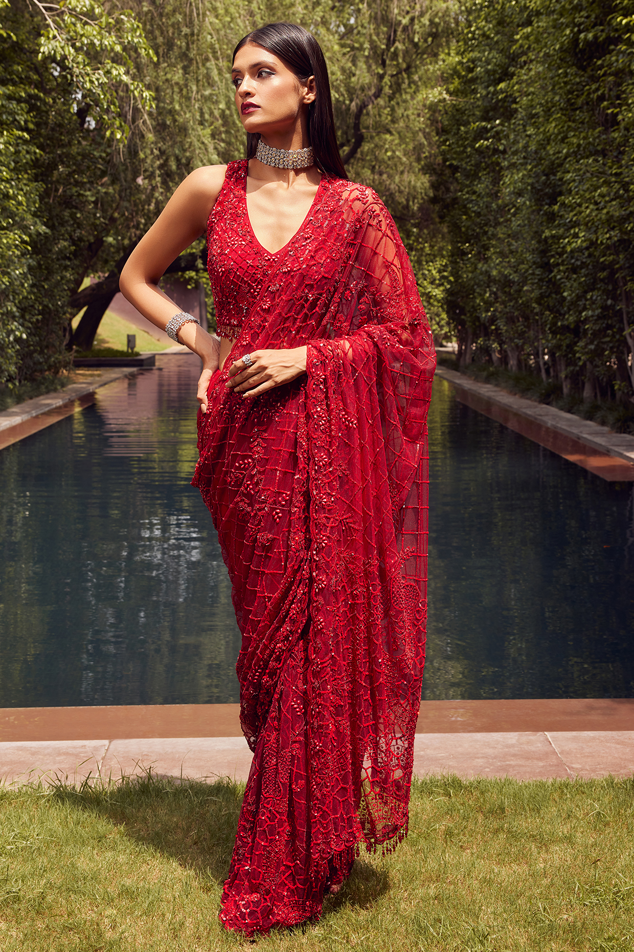 Red Net Floral & Thread Embroidered Reception Saree Set by ISTYA at Pernia's Pop Up Shop