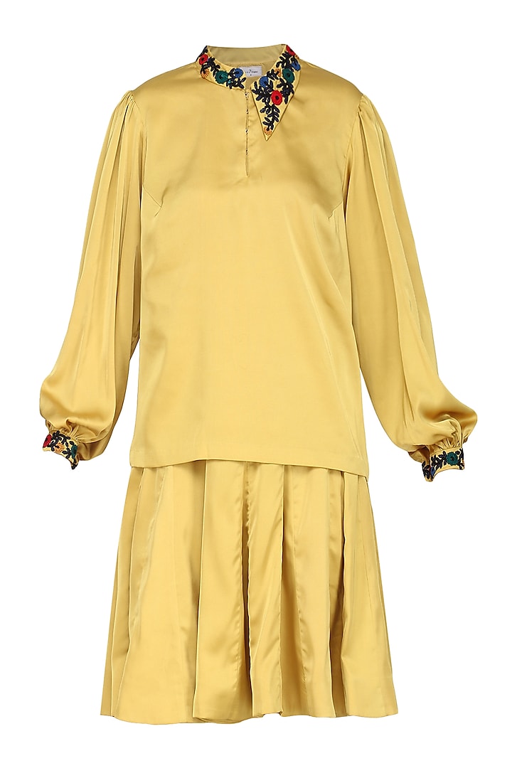 Yellow Retro Top with Skirt by Isha Singhal