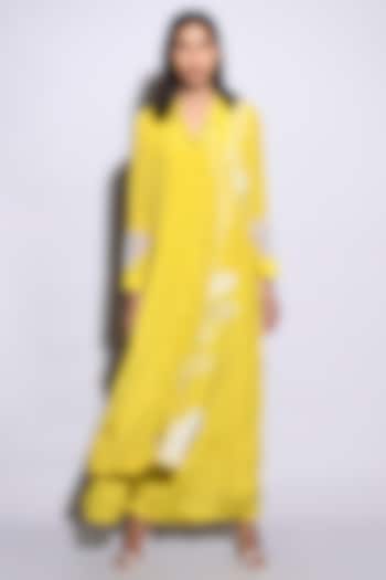 Yellow Silk Embroidered Kurta Set by Itara An Another