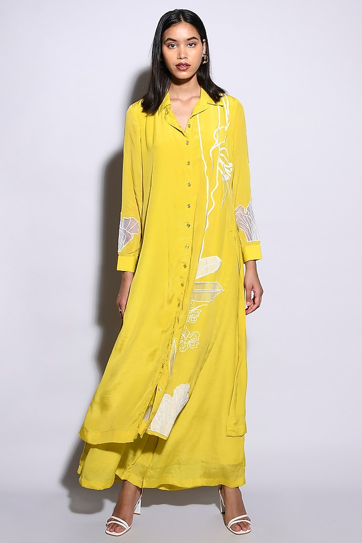 Yellow Silk Embroidered Kurta Set by Itara An Another