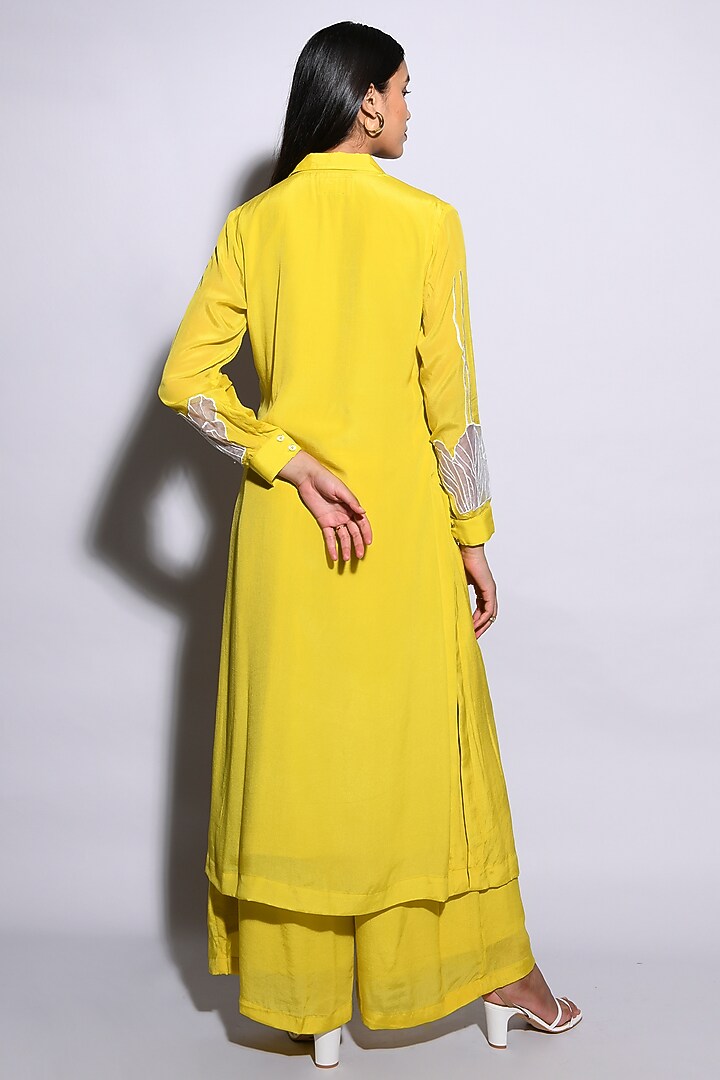 Yellow Silk Embroidered Kurta Set by Itara An Another at Pernia's Pop Up Shop