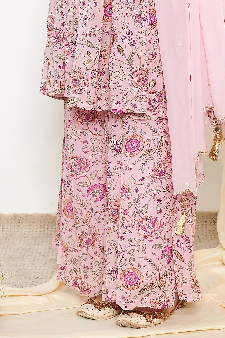 Pink Georgette Embroidered & Floral Printed Short Anarkali Set by Itraake at Pernia's Pop Up Shop