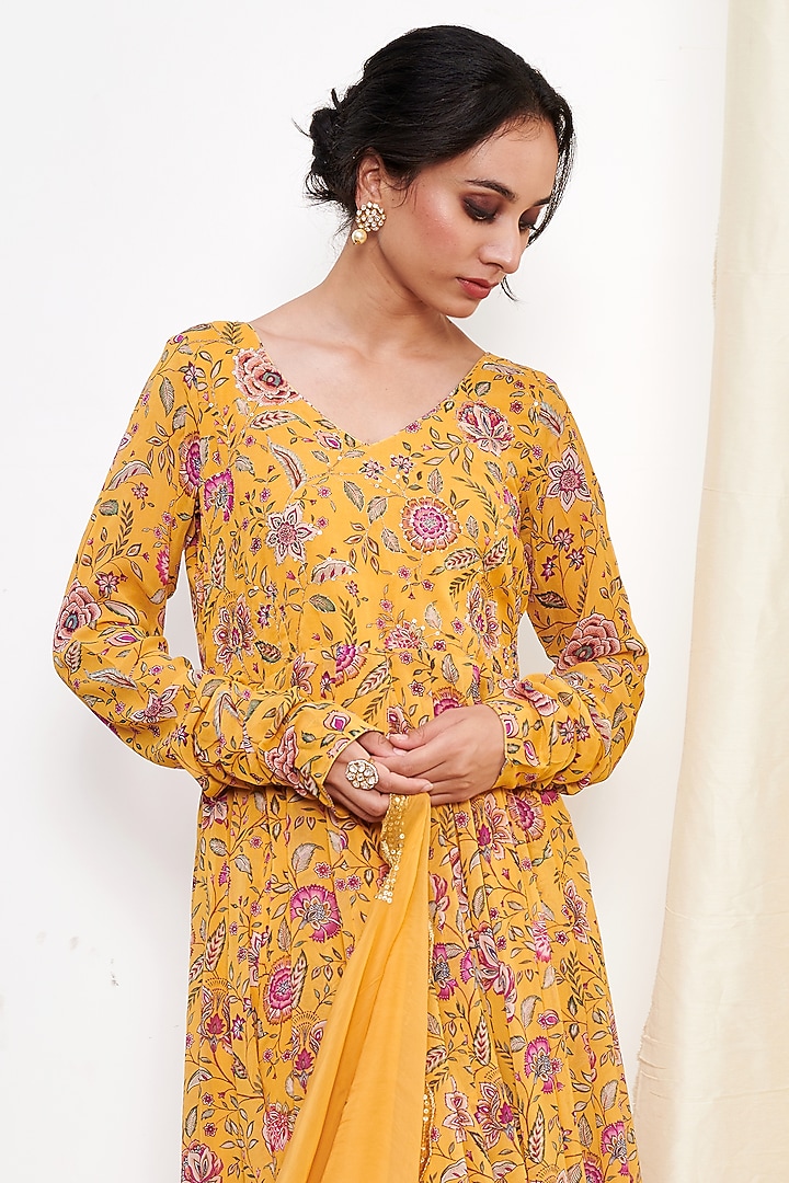 Yellow Georgette Embroidered & Floral Printed Anarkali Set by Itraake at Pernia's Pop Up Shop