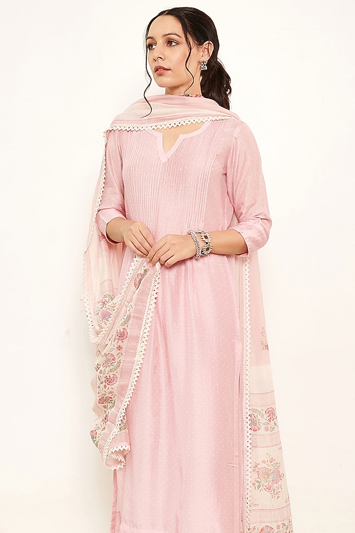 Blush Pink Cotton Silk Kurta Set by Itraake at Pernia's Pop Up Shop
