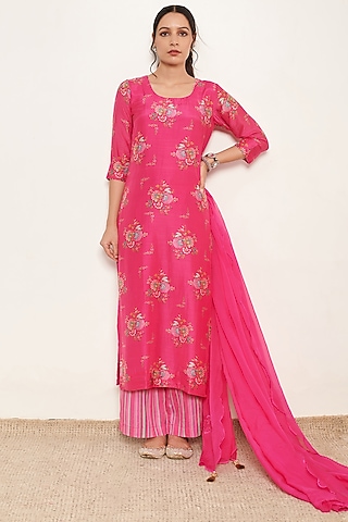 Hot Pink Chanderi Printed Kurta Set by Itraake