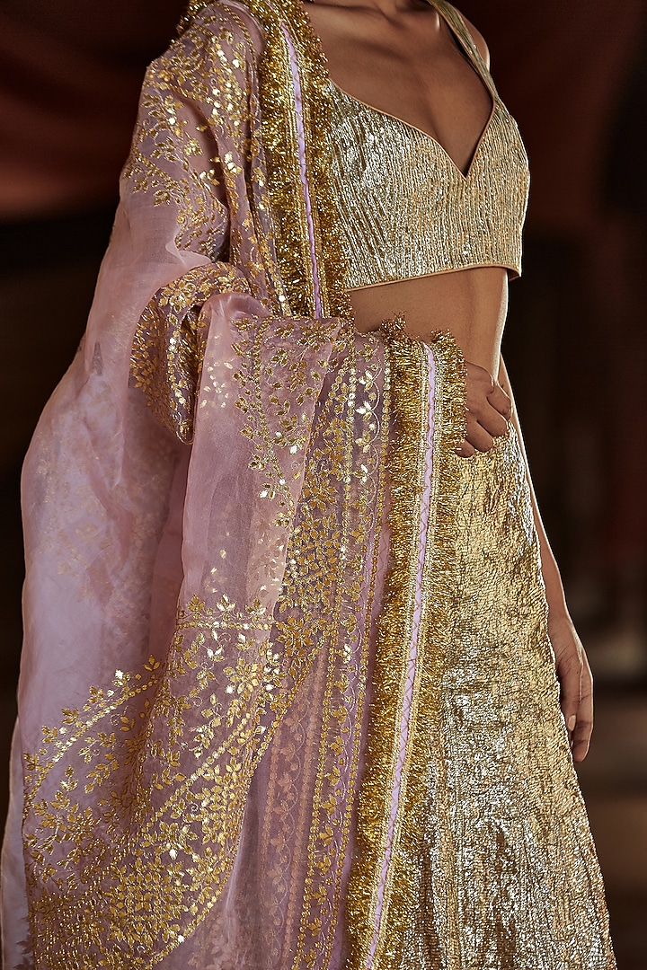 Gold & Mauve Embroidered Lehenga Set by ITRH at Pernia's Pop Up Shop