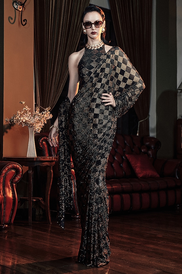 Black & Gold Net Checks Printed Bridal Saree Set by ITRH at Pernia's Pop Up Shop