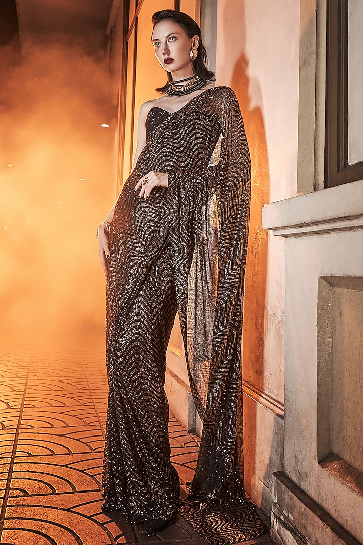Black & Gold Net Crystal Embellished Bridal Saree Set by ITRH at Pernia's Pop Up Shop