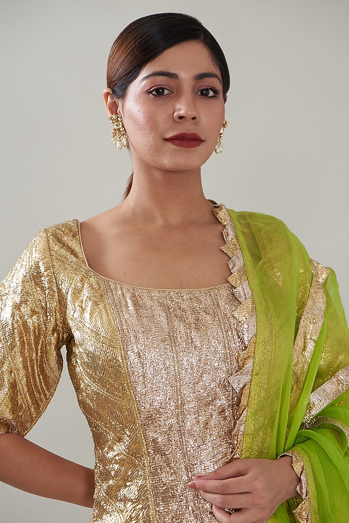 Green Chanderi Wedding Lehenga Set by ITRH at Pernia's Pop Up Shop
