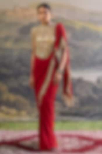 Red Georgette Mirror Embroidered Pre-Draped Paneled Reception Saree Set by ITRH at Pernia's Pop Up Shop
