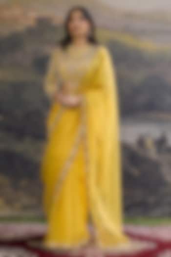 Yellow Raw Silk Embroidered Bridal Saree Set by ITRH at Pernia's Pop Up Shop