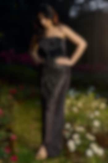 Black & Gold Net Crystal Embellished Wedding Gown by ITRH at Pernia's Pop Up Shop