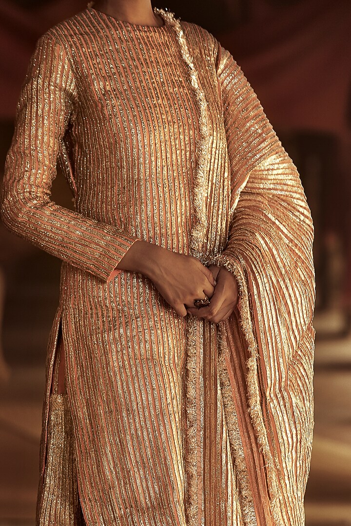 Peach Linen Wedding Lehenga Set by ITRH at Pernia's Pop Up Shop