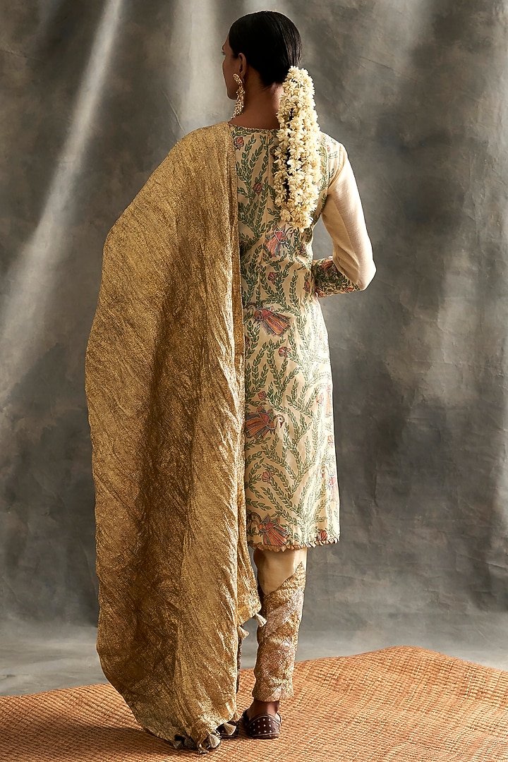 Gold Chanderi Kurta Set by ITRH at Pernia's Pop Up Shop