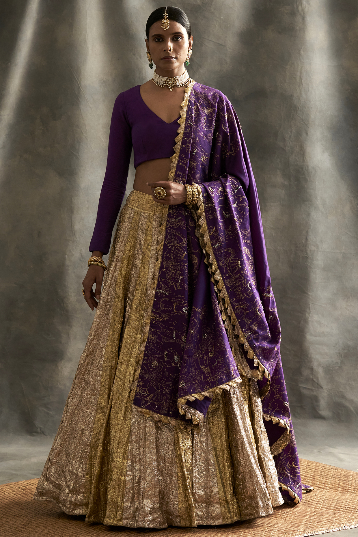 Share more than 87 blouse designs for golden lehenga super hot - POPPY