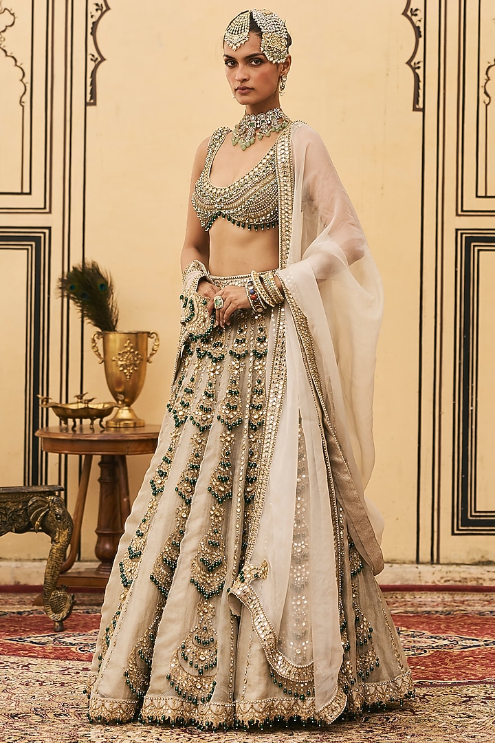 Silver Tissue Bridal Lehenga Set by ITRH at Pernia's Pop Up Shop